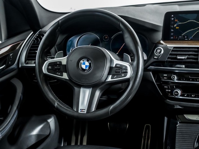 BMW X3 xDrive20d color Gris. Año 2019. 140KW(190CV). Diésel. En concesionario Oliva Motor Tarragona de Tarragona