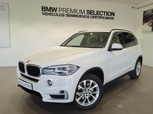 Fotos de BMW X5 xDrive30d color Blanco. Año 2019. 190KW(258CV). Diésel. En concesionario Albamocion S.L. ALBACETE de Albacete
