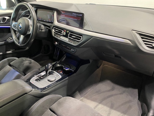 BMW Serie 2 218i Gran Coupe color Blanco. Año 2020. 103KW(140CV). Gasolina. En concesionario MOTOR MUNICH CADI SL-MANRESA de Barcelona