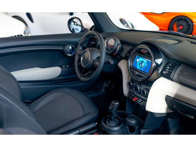 MINI MINI Cabrio Cooper 100 kW (136 CV)