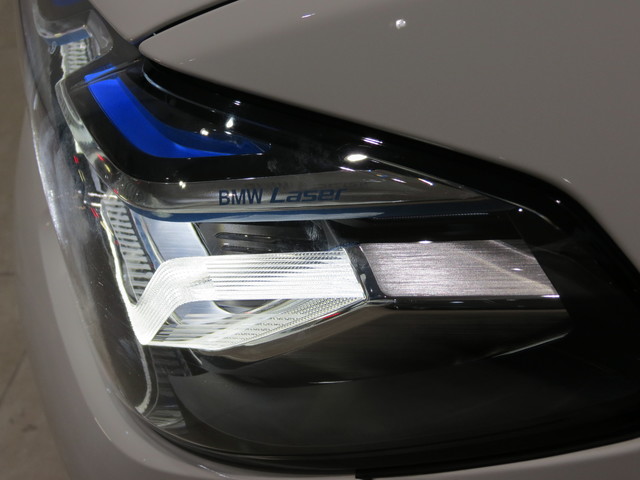 BMW Serie 5 530e color Blanco. Año 2020. 215KW(292CV). Híbrido Electro/Gasolina. En concesionario FINESTRAT Automoviles Fersan, S.A. de Alicante