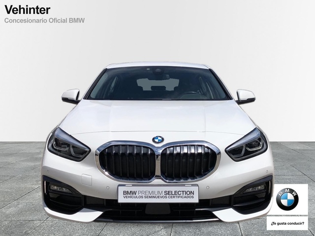 BMW Serie 1 118i color Blanco. Año 2021. 103KW(140CV). Gasolina. En concesionario Vehinter Alcorcón de Madrid