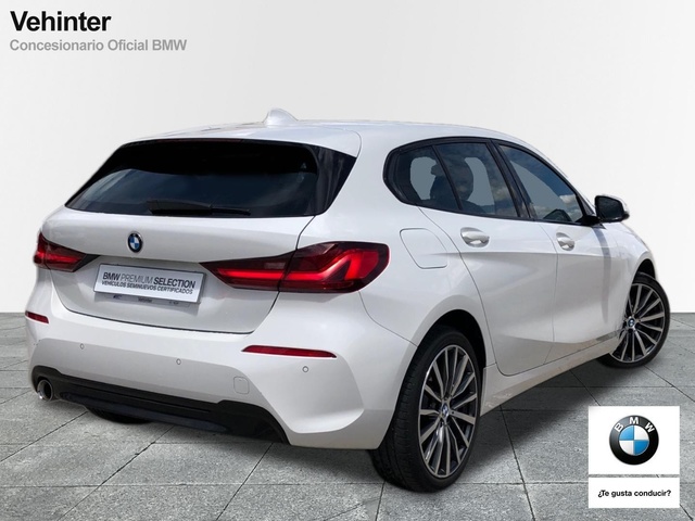 BMW Serie 1 118i color Blanco. Año 2021. 103KW(140CV). Gasolina. En concesionario Vehinter Alcorcón de Madrid
