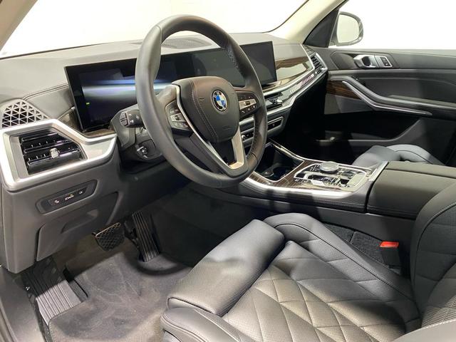 BMW X5 xDrive30d color Blanco. Año 2023. 219KW(298CV). Diésel. En concesionario MOTOR MUNICH CADI SL-MANRESA de Barcelona