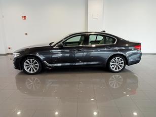 Fotos de BMW Serie 5 520i color Gris. Año 2019. 135KW(184CV). Gasolina. En concesionario Mandel Motor Badajoz de Badajoz