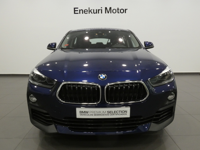 BMW X2 sDrive18i color Azul. Año 2018. 103KW(140CV). Gasolina. En concesionario Enekuri Motor de Vizcaya