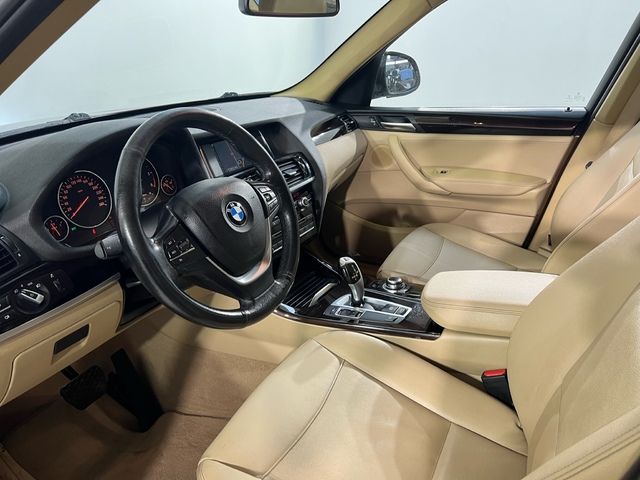 BMW X3 sDrive18d color Marrón. Año 2017. 110KW(150CV). Diésel. En concesionario Movitransa Cars Jerez de Cádiz