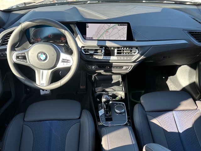 fotoG 6 del BMW Serie 1 118d Business 110 kW (150 CV) 150cv Diésel del 2023 en Asturias
