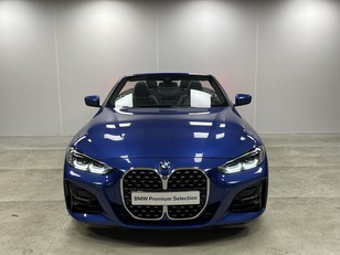 Fotos de BMW Serie 4 420d Cabrio color Azul. Año 2022. 140KW(190CV). Diésel. En concesionario Maberauto de Castellón