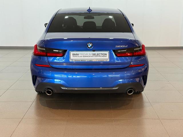 BMW Serie 3 320d color Azul. Año 2020. 140KW(190CV). Diésel. En concesionario Tormes Motor de Salamanca