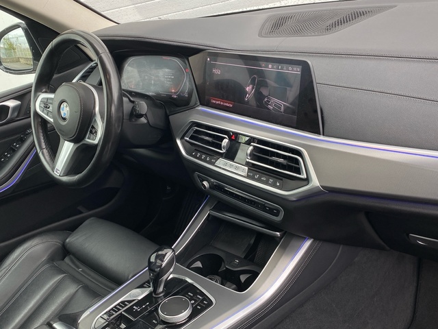 BMW X5 xDrive30d color Blanco. Año 2019. 195KW(265CV). Diésel. En concesionario Motor Gorbea de Álava
