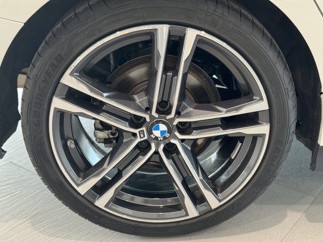 BMW Serie 2 218i Gran Coupe color Blanco. Año 2021. 103KW(140CV). Gasolina. En concesionario Motor Gorbea de Álava