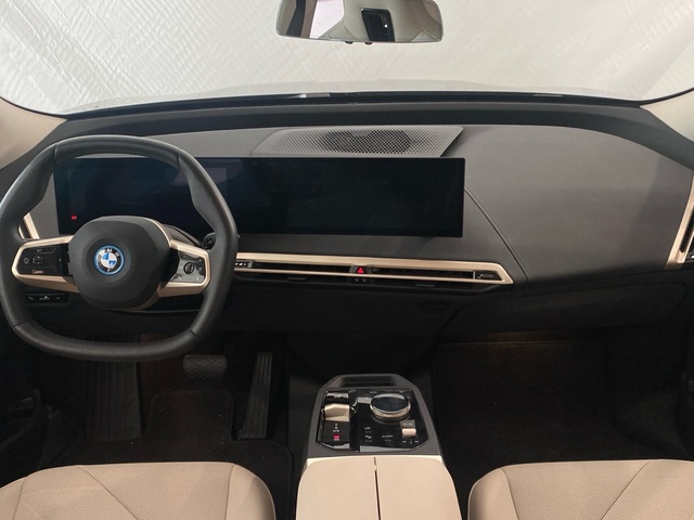 fotoG 6 del BMW iX xDrive50 385 kW (523 CV) 523cv Eléctrico del 2023 en Burgos