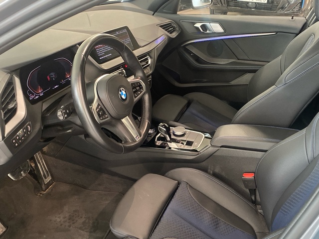 BMW Serie 1 116d color Gris. Año 2022. 85KW(116CV). Diésel. En concesionario Motor Gorbea de Álava