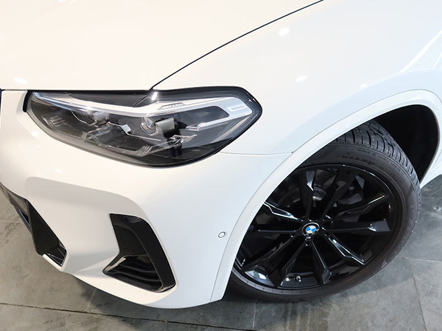 BMW X3 xDrive20d color Blanco. Año 2023. 140KW(190CV). Diésel. En concesionario Autogal de Ourense