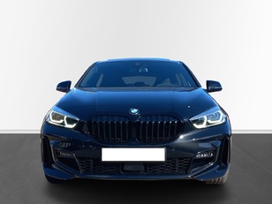 Fotos de BMW Serie 1 118d color Negro. Año 2023. 110KW(150CV). Diésel. En concesionario MURCIA PREMIUM S.L. JUAN CARLOS I de Murcia