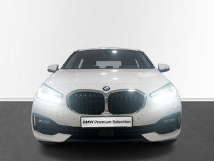 Fotos de BMW Serie 1 118i color Blanco. Año 2023. 100KW(136CV). Gasolina. En concesionario Murcia Premium S.L. AV DEL ROCIO de Murcia
