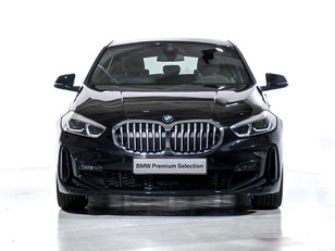 Fotos de BMW Serie 1 118i color Negro. Año 2023. 103KW(140CV). Gasolina. En concesionario Oliva Motor Girona de Girona