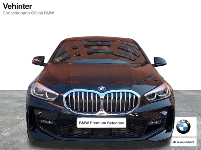 BMW Serie 1 116d color Negro. Año 2021. 85KW(116CV). Diésel. En concesionario Vehinter Getafe de Madrid