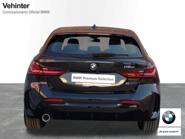 BMW Serie 1 116d color Negro. Año 2021. 85KW(116CV). Diésel. En concesionario Vehinter Getafe de Madrid