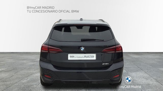 BMW Serie 2 218i Active Tourer color Negro. Año 2022. 100KW(136CV). Gasolina. En concesionario BYmyCAR Madrid - Alcalá de Madrid