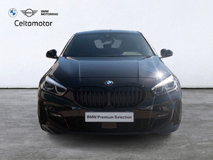 Fotos de BMW Serie 1 118d color Negro. Año 2023. 110KW(150CV). Diésel. En concesionario Celtamotor Caldas Reis de Pontevedra