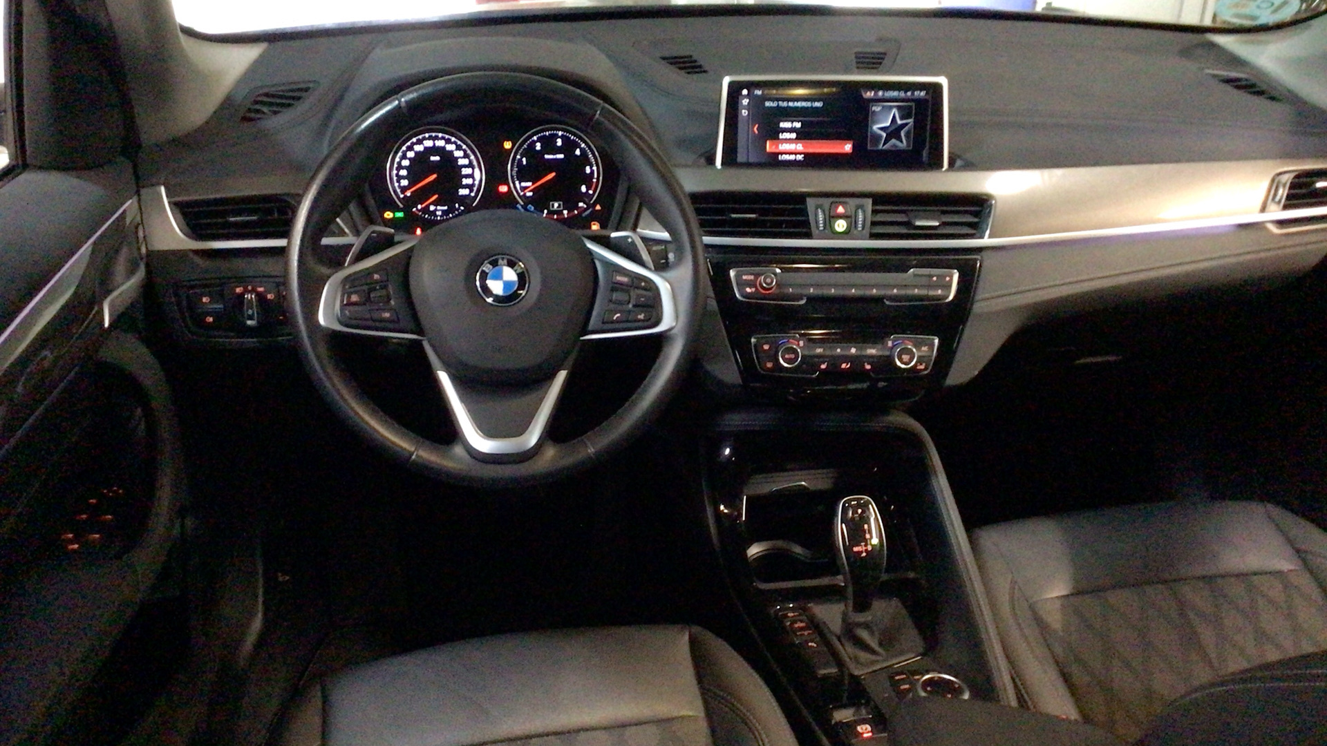 BMW X1 sDrive18d color Negro. Año 2020. 110KW(150CV). Diésel. En concesionario BYmyCAR Madrid - Alcalá de Madrid