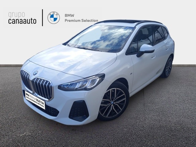 BMW Serie 2 218i Active Tourer color Blanco. Año 2022. 100KW(136CV). Gasolina. En concesionario CANAAUTO - TACO de Sta. C. Tenerife