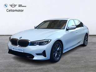 Fotos de BMW Serie 3 318d color Blanco. Año 2019. 110KW(150CV). Diésel. En concesionario Celtamotor Vigo  de Pontevedra