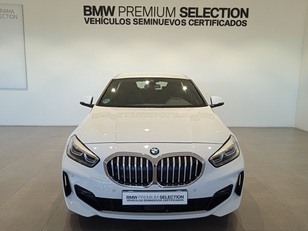 Fotos de BMW Serie 1 118d color Blanco. Año 2020. 110KW(150CV). Diésel. En concesionario ALBAMOCION CIUDAD REAL  de Ciudad Real