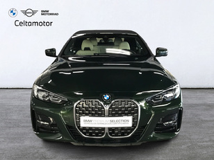 Fotos de BMW Serie 4 430i Cabrio color Verde. Año 2023. 190KW(258CV). Gasolina. En concesionario Celtamotor Vigo  de Pontevedra