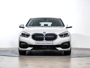 Fotos de BMW Serie 1 118d color Blanco. Año 2019. 110KW(150CV). Diésel. En concesionario Oliva Motor Tarragona de Tarragona