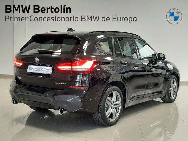BMW X1 sDrive18d color Negro. Año 2022. 110KW(150CV). Diésel. En concesionario Automoviles Bertolin, S.L. de Valencia