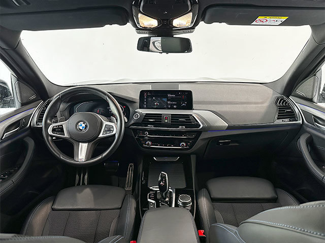 BMW X3 xDrive20d color Negro. Año 2021. 140KW(190CV). Diésel. En concesionario Autogal de Ourense