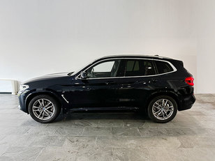 Fotos de BMW X3 xDrive20d color Negro. Año 2021. 140KW(190CV). Diésel. En concesionario Autogal de Ourense