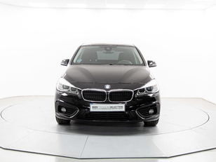 Fotos de BMW Serie 2 218i Active Tourer color Negro. Año 2018. 100KW(136CV). Gasolina. En concesionario Móvil Begar Alicante de Alicante