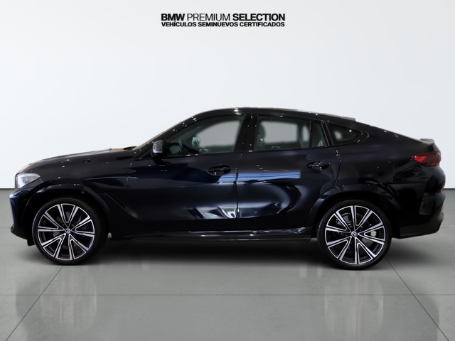 BMW X6 xDrive40d color Negro. Año 2023. 250KW(340CV). Diésel. En concesionario Automotor Premium Velázquez - Málaga de Málaga