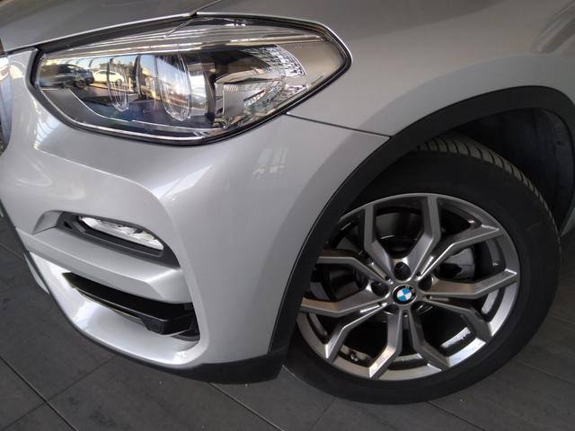 BMW X3 xDrive20d color Gris Plata. Año 2020. 140KW(190CV). Diésel. 