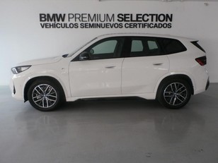 Fotos de BMW iX1 xDrive30 color Blanco. Año 2023. 230KW(313CV). Eléctrico. En concesionario Lurauto Bizkaia de Vizcaya