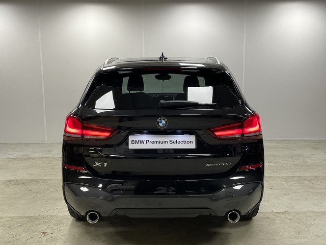 BMW X1 xDrive20d color Negro. Año 2022. 140KW(190CV). Diésel. En concesionario Maberauto de Castellón