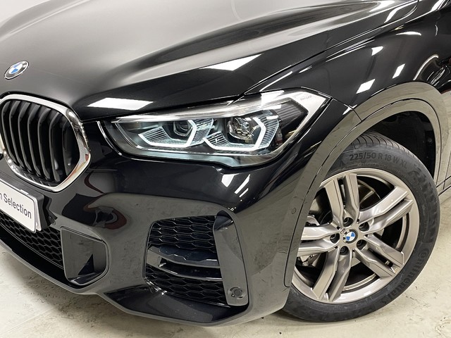 BMW X1 xDrive20d color Negro. Año 2022. 140KW(190CV). Diésel. En concesionario Maberauto de Castellón