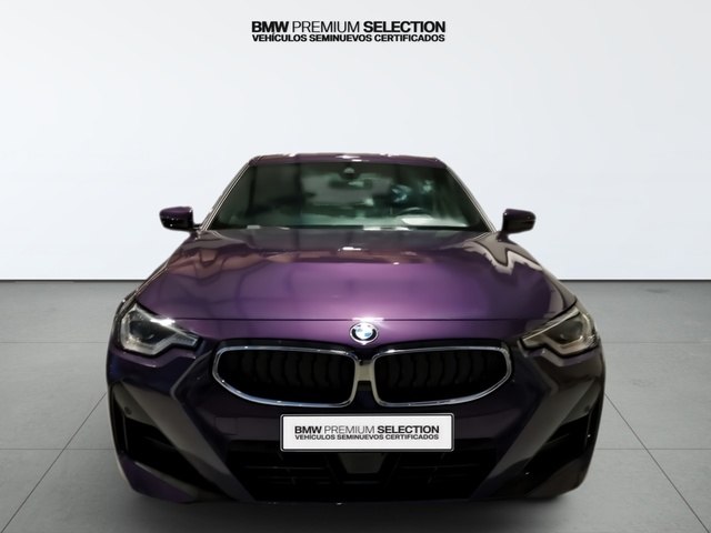 BMW Serie 2 220d Coupe color Violeta. Año 2022. 140KW(190CV). Diésel. En concesionario Automotor Premium Viso - Málaga de Málaga