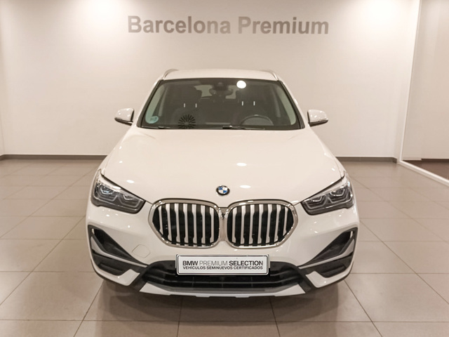 BMW X1 xDrive18d color Blanco. Año 2022. 110KW(150CV). Diésel. En concesionario Barcelona Premium -- LITORAL de Barcelona