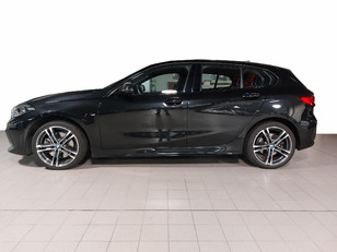 Fotos de BMW Serie 1 120d color Negro. Año 2021. 140KW(190CV). Diésel. En concesionario Automóviles Oviedo S.A. de Asturias
