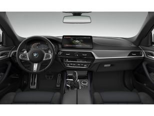 Fotos de BMW Serie 5 520d color Blanco. Año 2021. 140KW(190CV). Diésel. En concesionario Ceres Motor S.L. de Cáceres