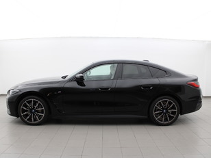 Fotos de BMW i4 eDrive40 color Negro. Año 2022. 250KW(340CV). Eléctrico. En concesionario Augusta Aragon Ctra Logroño de Zaragoza