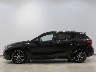 Fotos de BMW Serie 1 118i color Negro. Año 2020. 103KW(140CV). Gasolina. En concesionario GANDIA Automoviles Fersan, S.A. de Valencia
