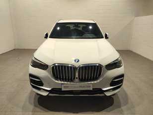 Fotos de BMW X5 xDrive45e color Blanco. Año 2023. 290KW(394CV). Híbrido Electro/Gasolina. En concesionario MOTOR MUNICH S.A.U  - Terrassa de Barcelona