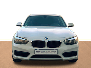 Fotos de BMW Serie 1 118i color Blanco. Año 2019. 100KW(136CV). Gasolina. En concesionario Engasa S.A. de Valencia