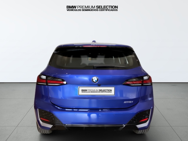 BMW Serie 2 218i Active Tourer color Azul. Año 2022. 100KW(136CV). Gasolina. En concesionario Automotor Premium Viso - Málaga de Málaga